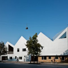 Centro de salud Nord Architects 6