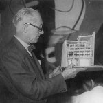 7. LE CORBUSIER Y LA MAQUETA DE CASA CURUTCHET