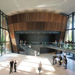 BFLS, Royal Welsh College of Music and Drama, tecnne