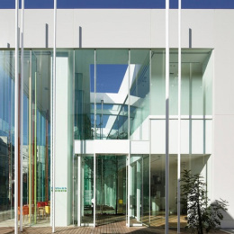 Emmanuelle Moureaux, Sugamo Shinkin Bank, Ekoda Branch, tecnne