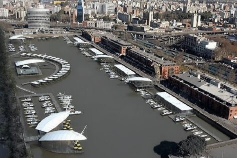 Hood Robin puerto buenos aires