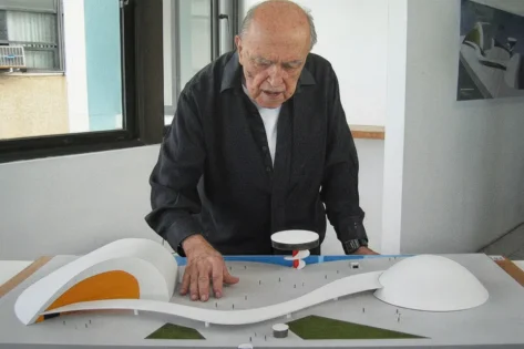 Niemeyer documental Centro Avilés