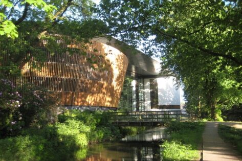 BFLS, Royal Welsh College of Music and Drama, tecnne