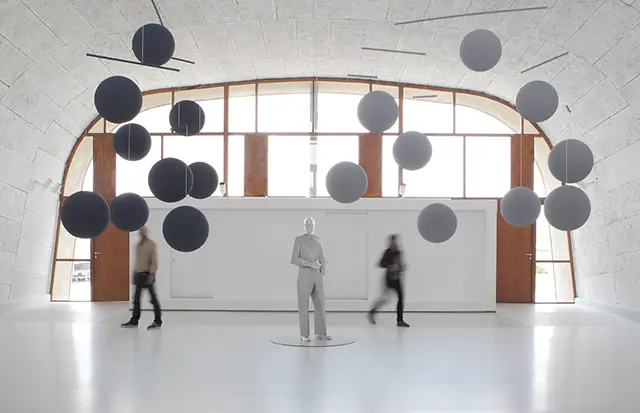 Intervencion en la unidad habitación Marsella interior del gimnasio