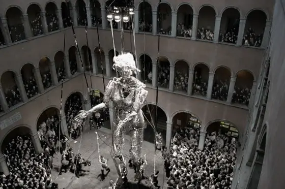 Oma Fondaco dei Tedeschi interior