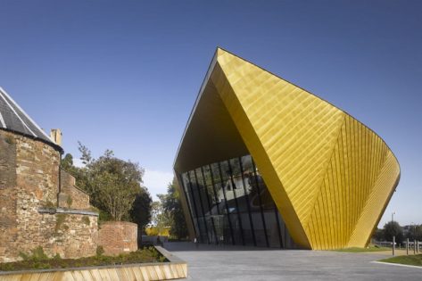Rafael Viñoly, Centro de Artes visuales Firstsite, tecnne