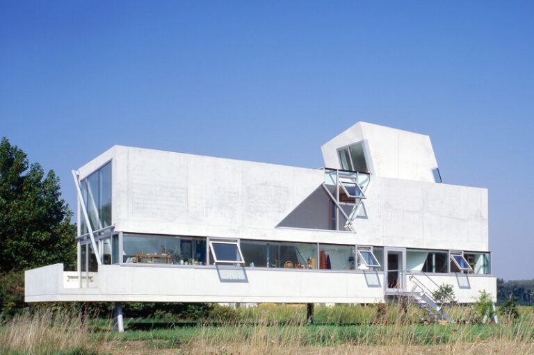 Wolfgang Tschapeller Architekt, St. Joseph House, tecnne