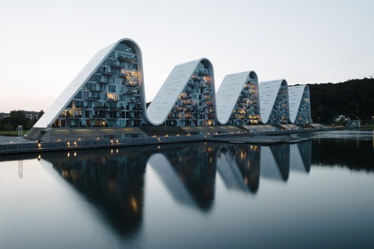 Henning Larsen, La Ola de Vejle -The Wave- tecnne