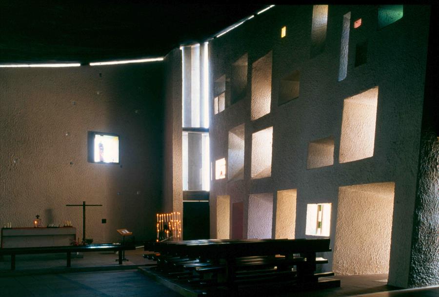 Le Corbusier, Chapelle Notre Dame du Haut, Ronchamp, tecnne ©Paul Koslowski 