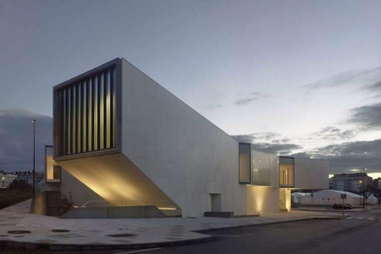 Oscar Pedros Biblioteca de Carballo tecnne ©Héctor Santos Díez