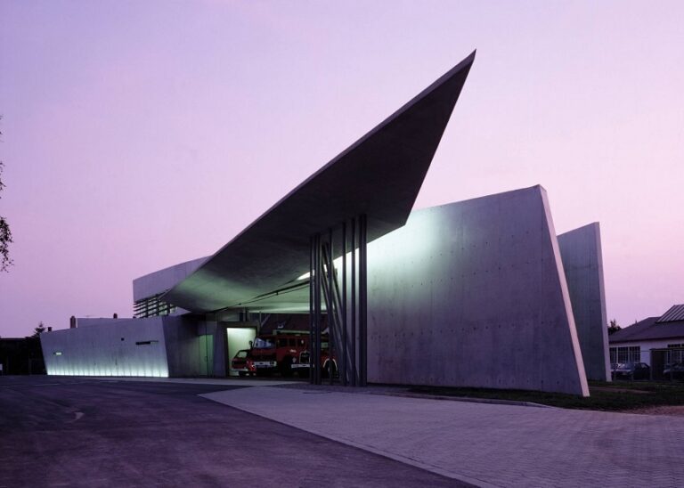 Zaha Hadid, Vitra Fire Station, tecnne