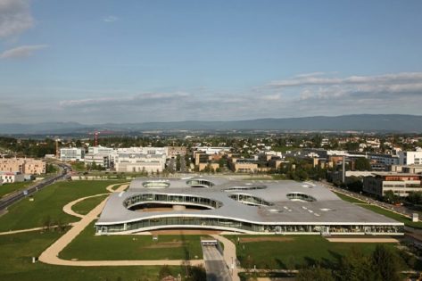 Sanna, Rolex center, tecnne