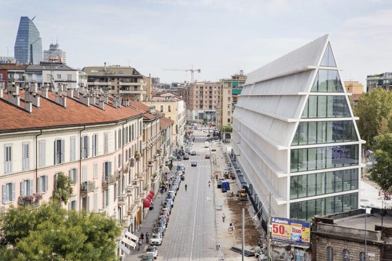 Herzog & de Meuron, Feltrinelli Porta Volta, tecnne
