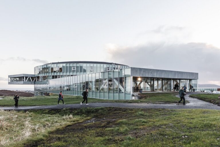 BIG, Glasir, tecnne © Rasmus Hjortshoj