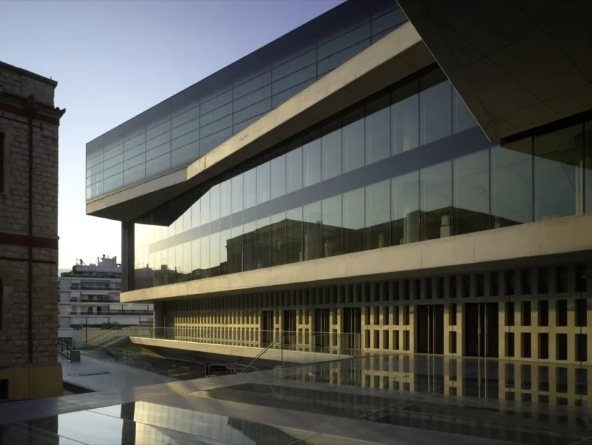 Bernard Tschumi, Museo de la Acrópolis vista