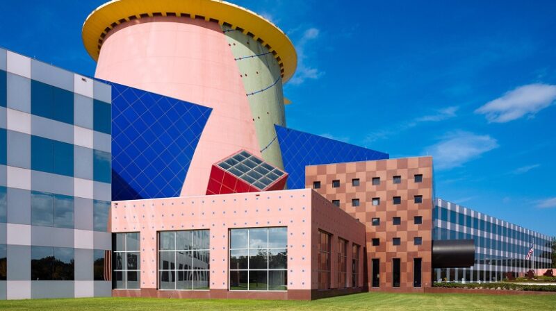 Arata Isozaki, Disney Building, tecnne