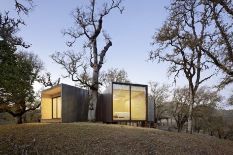 Mork-Ulnes, Moose Road, Tecnne