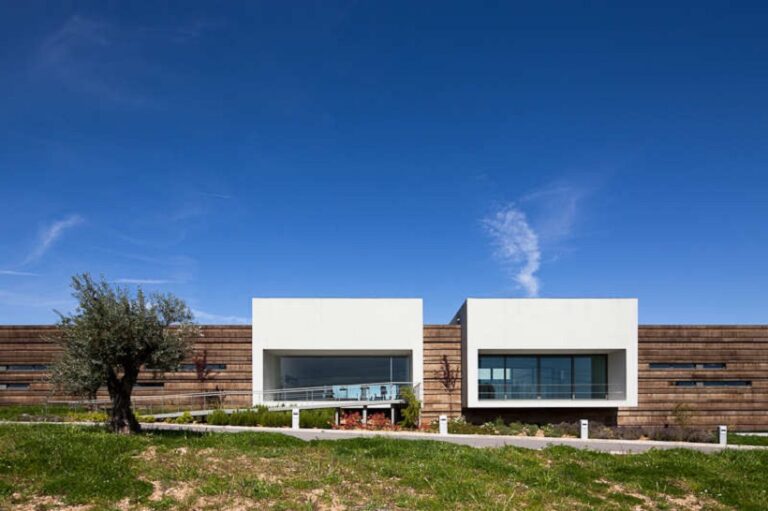 PMC Arquitectos, Logowines Winery © João Morgado