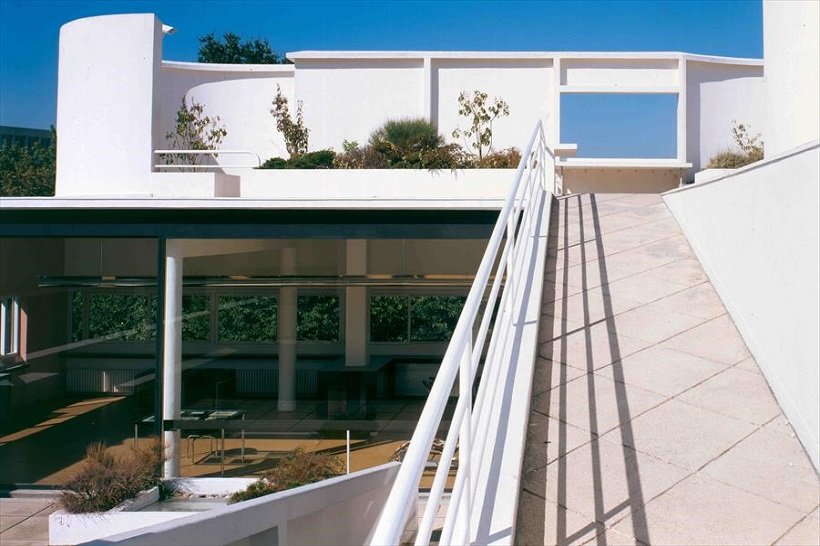 Le Corbusier, Villa Savoye, tecnne