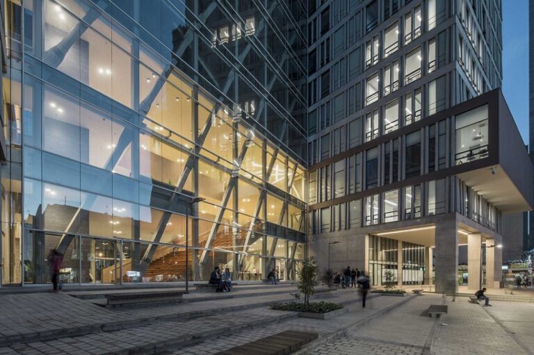 Universidad Central Colombia, tecnne