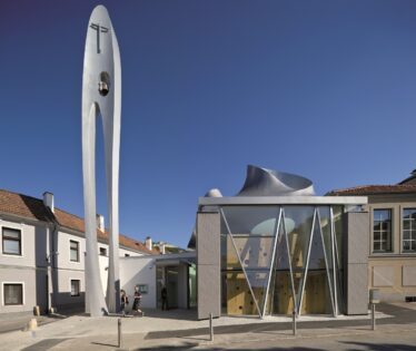 Coop Himmelblau, Martin Luther Church, tecnne