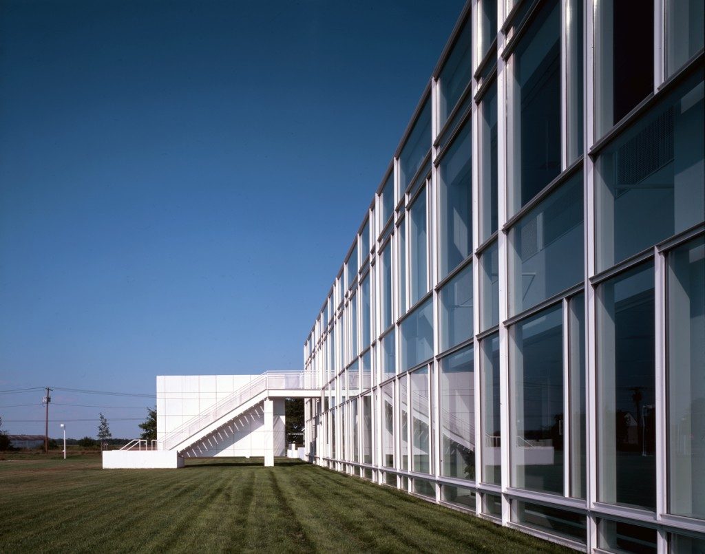 Richard Meier, Swissair North American Headquarters, tecnne 
