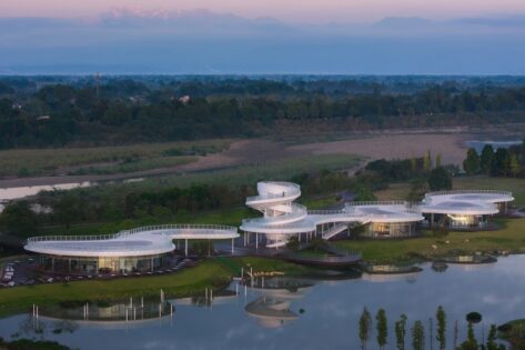 MUDA Architects, Lujiatan Wetland Park ©Arch-Exist