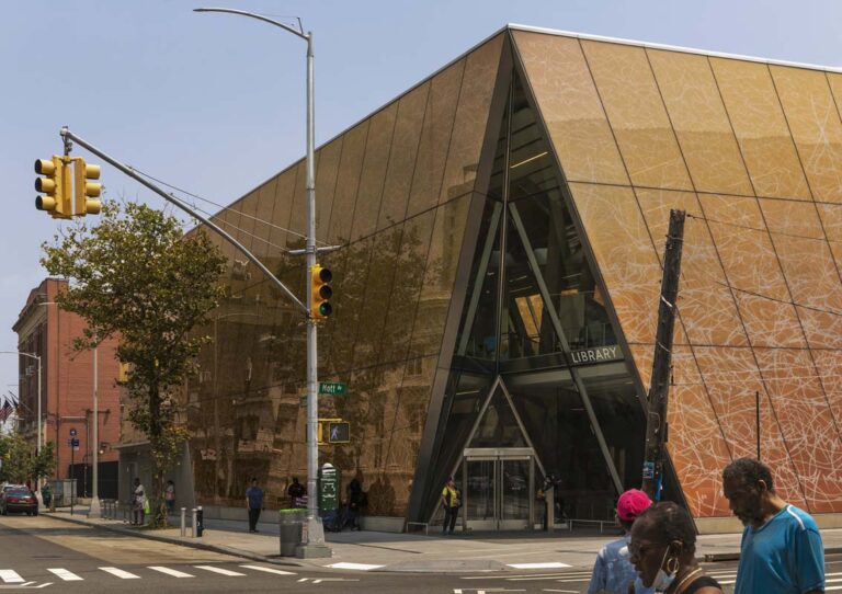 Snøhetta, Far Rockaway Library ©Jeff Goldberg