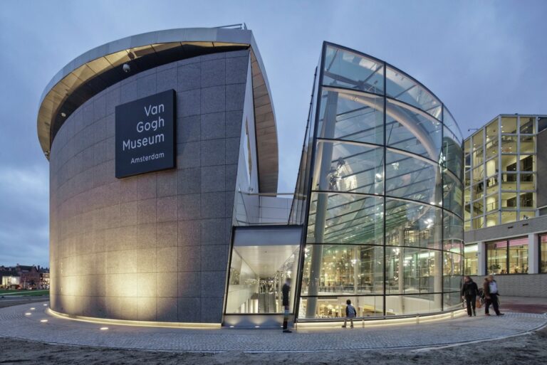 Van Gogh Museum ©Ronald Tilleman