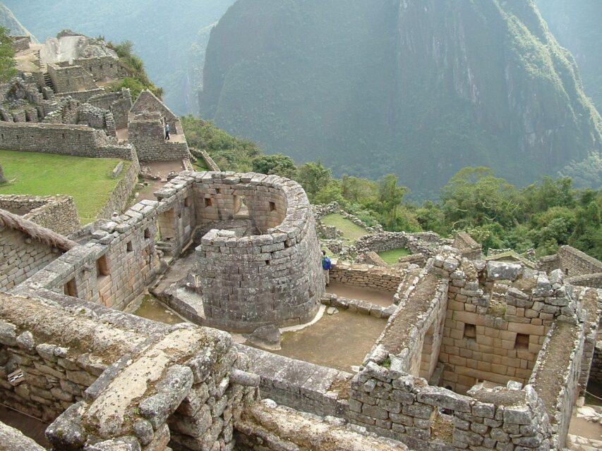 Machu Picchu, Intihuatana templo del sol -Dominio público