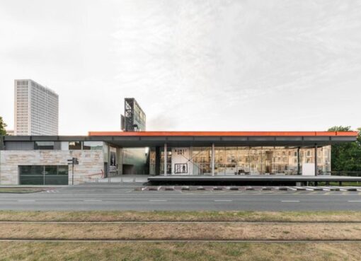 El Kunsthal de Rem Koolhaas: Manifiesto de Hibridación y Transformación