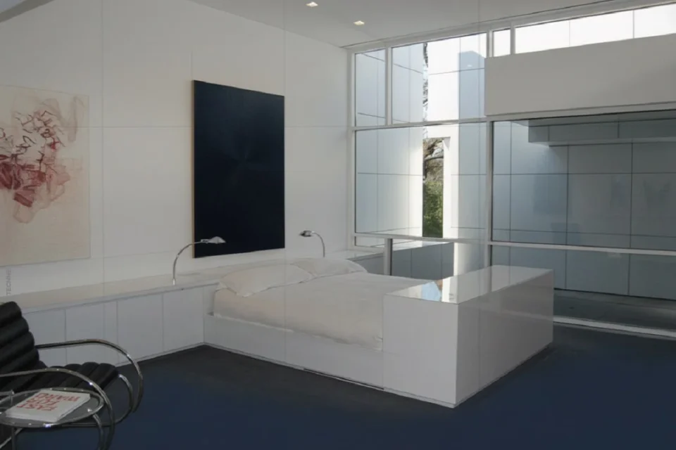 Richard Meier Rachofsky House, interior dormitorio