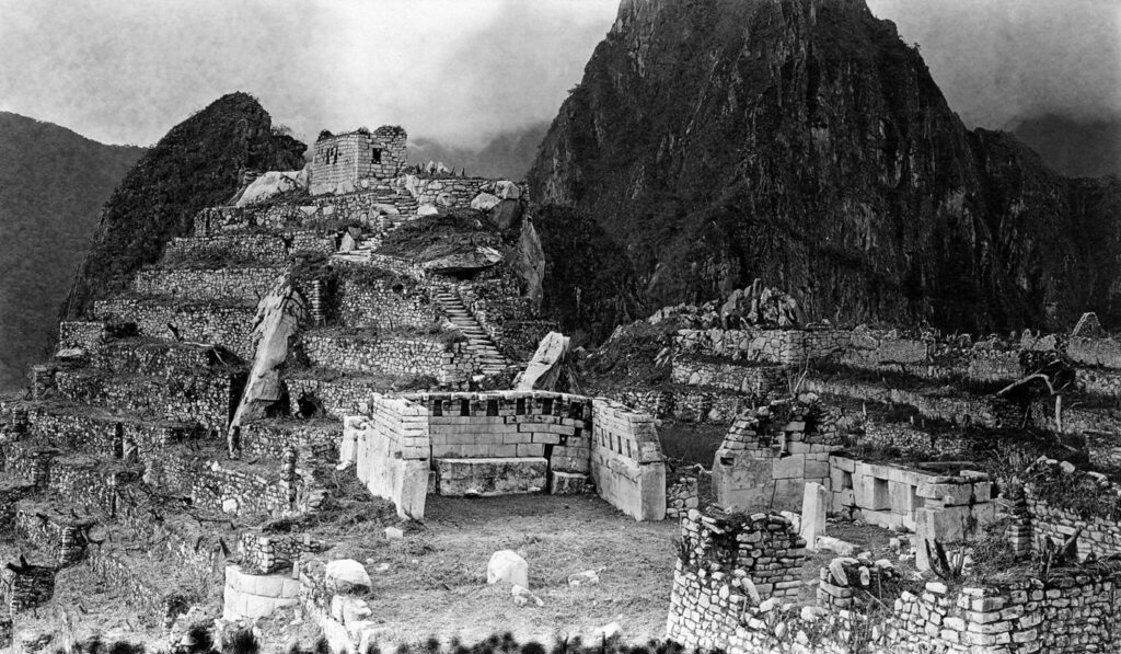 Machu Picchu, ©Hiram Bingham III National Geographic Magazine