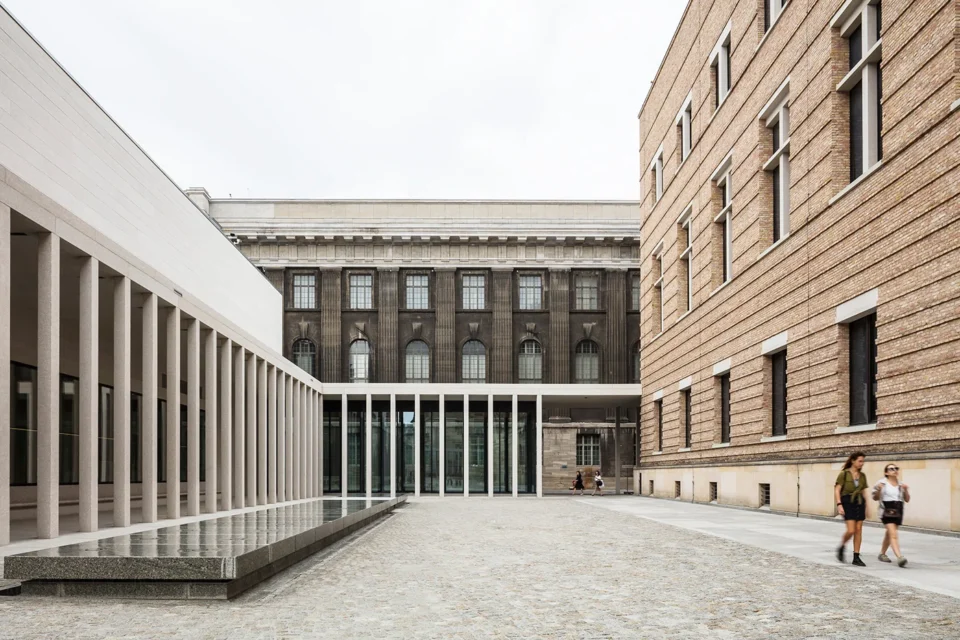 6 James Simon Galerie ©Ute Zscharnt