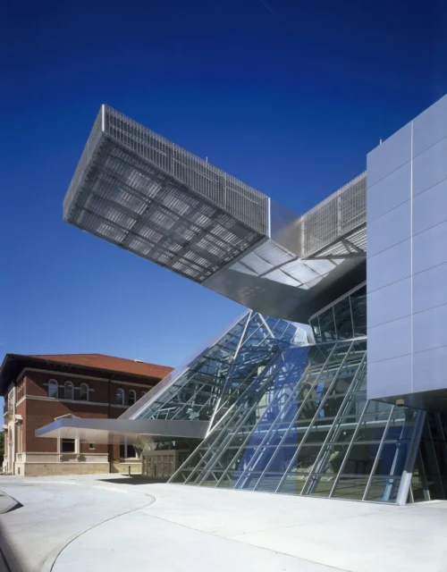 Coop Himmelblau Akron Art Museum ©Roland Halbe