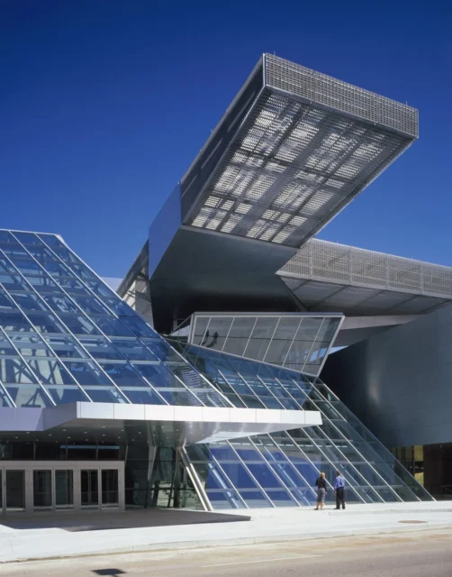 Coop Himmelblau Akron Art Museum ©Roland Halbe