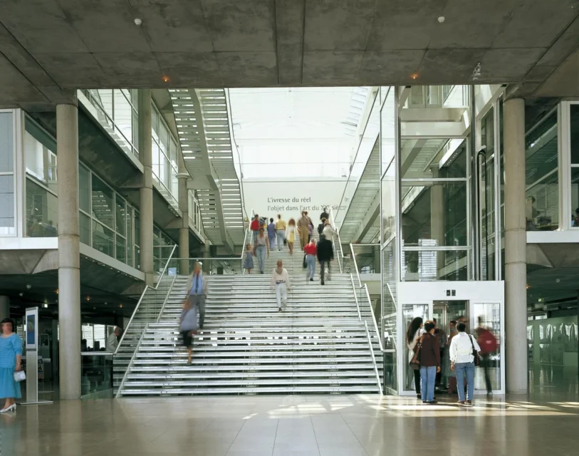 Norman Foster, Carre d'Art Nimes, tecnne