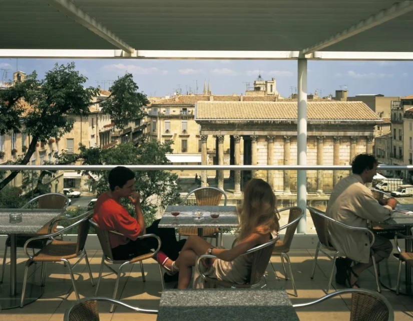 Norman Foster, Carre d'Art Nimes, tecnne