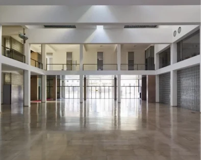 Giuseppe Terragni, Casa del Fascio Como, interiores ©Maurizio Montagna